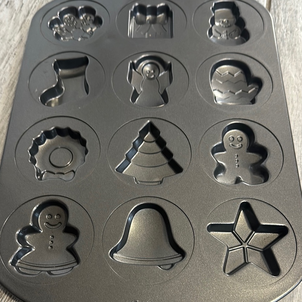 Wilson Non-Stick Holiday Cookie Mold Tray NWOT